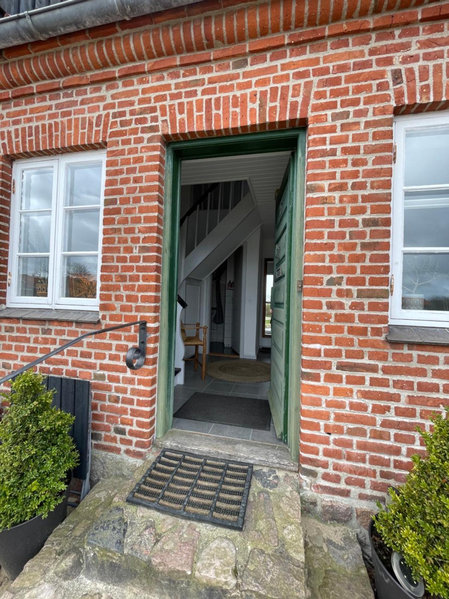 Restaurant Saelhunden Bed & Breakfast Ribe Ngoại thất bức ảnh